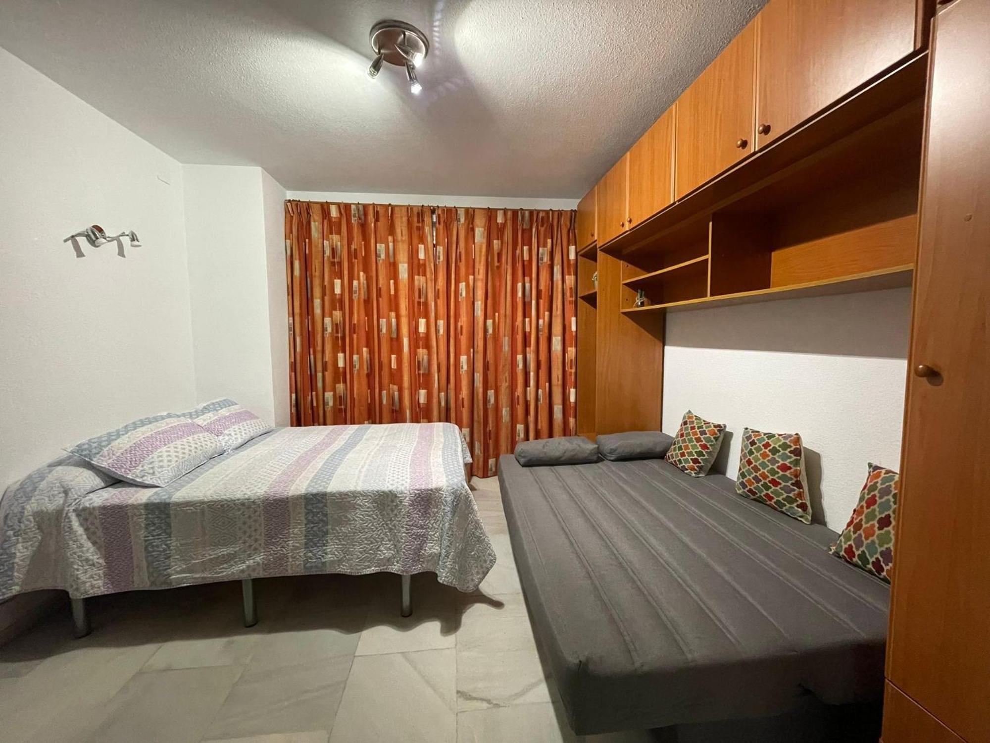 Estudio Muy Centrico En Apartamento *